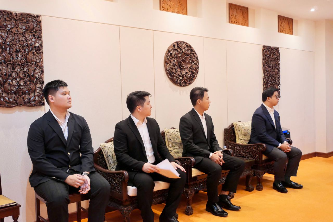 ดูรูปใหญ่ สมาคมวัฒนธรรมแต้จิ๋วและภาษา(ประเทศไทย) เข้าพบผู้แทนสถานเอกอัครราชทูตจีนประจำประเทศไทย พร้อมเรียนเชิญร่วมเป็นเกียรติในพิธีเปิดตัวสมาคมอย่างเป็นทางการ